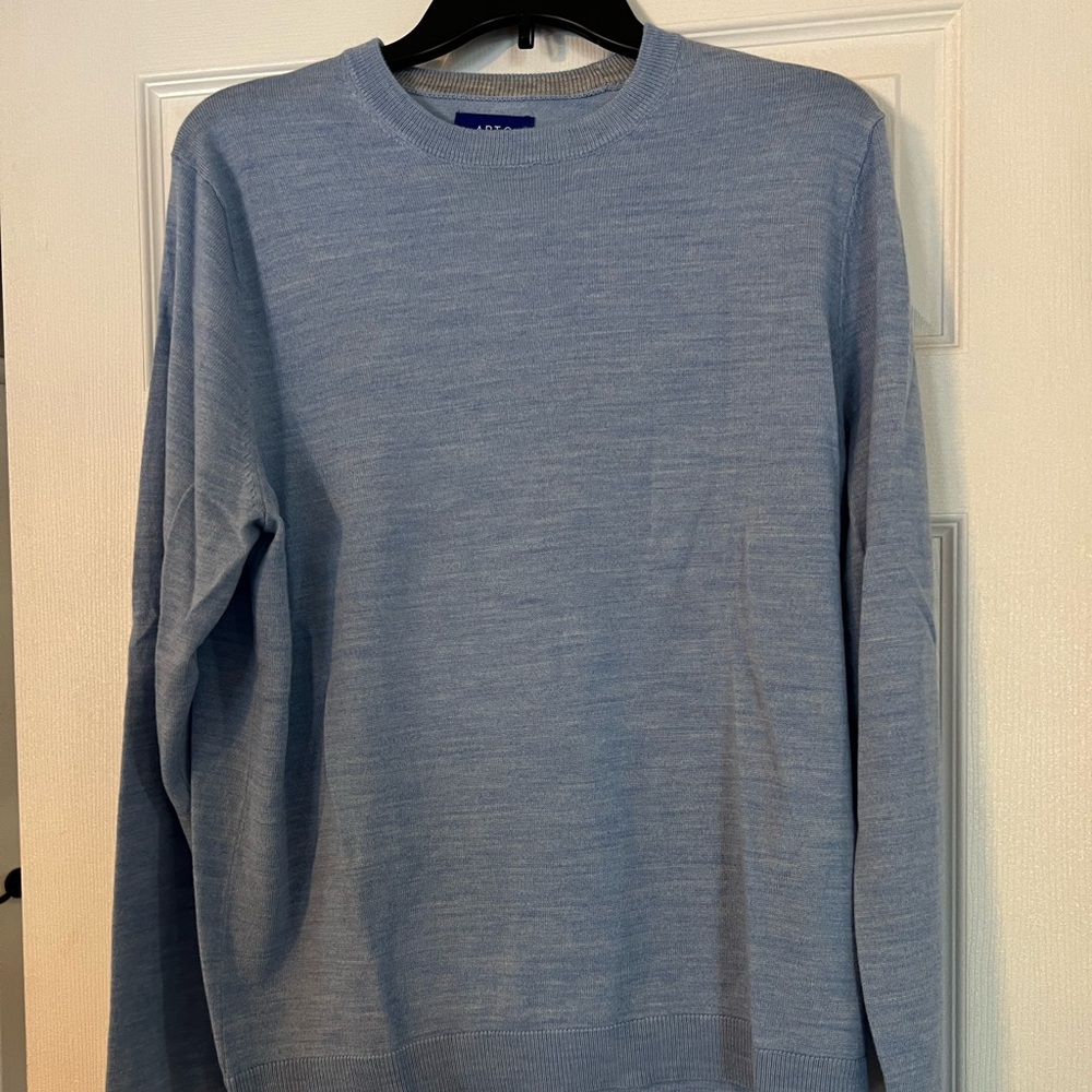 Apt. 9, Men’s sweater
